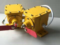 ZL-B-2-45-800手動(dòng)復(fù)位防撕裂開(kāi)關(guān)撕裂檢測(cè)器工廠(chǎng)直營(yíng)