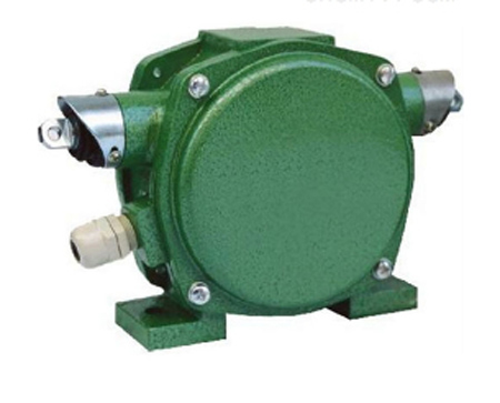 KPT2-12-30、KPT2-20-35兩級跑偏開關(guān)、KPT-10-45 XLPP-1兩級跑偏開關(guān)價格